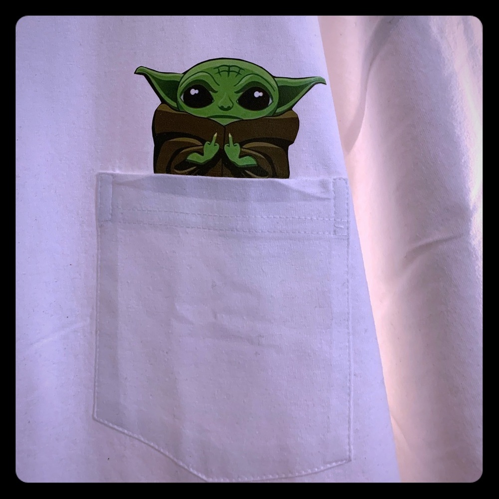 Star Wars Baby Yoda(the child) t- shirt